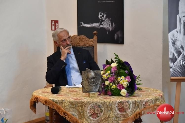 Wiktor Marek Leyk laureatem tegorocznej edycji Nagrody im. Henryka Panasa