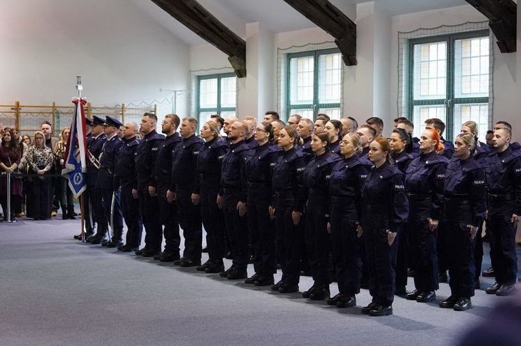 Warmia i Mazury mają nowych policjantów