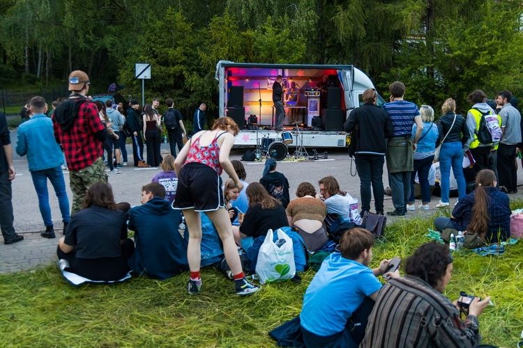 Studenci protestowali przeciw komercjalizacji Kortowiady - koncertowo