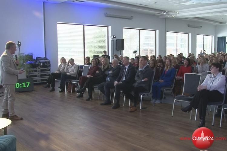 Młodzi w szkole i na rynku pracy