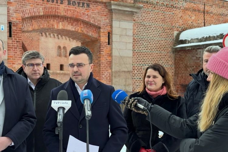 Zabytki z Olsztyna i Giżycka beneficjentami programu FENIKS