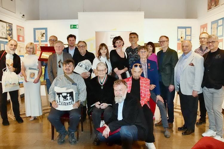 IV Gala Karykatury w Warszawie. Złoty medal Gloria Artis dla Edwarda Lutczyna