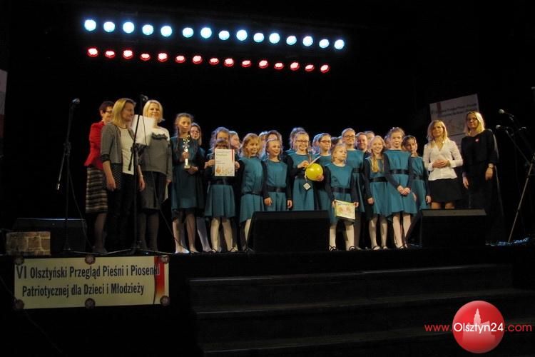 Przegląd patriotycznych pieśni zorganizowała Fundacja „Otwarte dłonie”