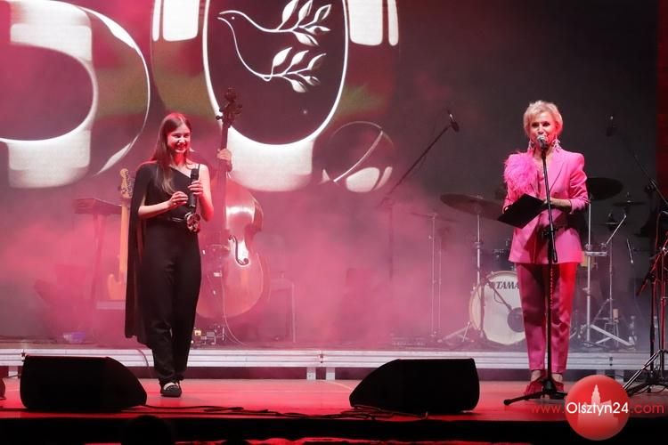 Młodzi wykonawcy stanęli do rywalizacji o nagrodę im. Agnieszki Osieckiej