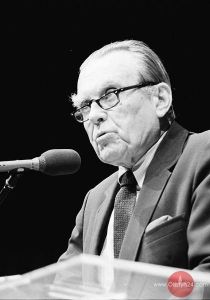 Debatowali o twórczości Czesława Miłosza 