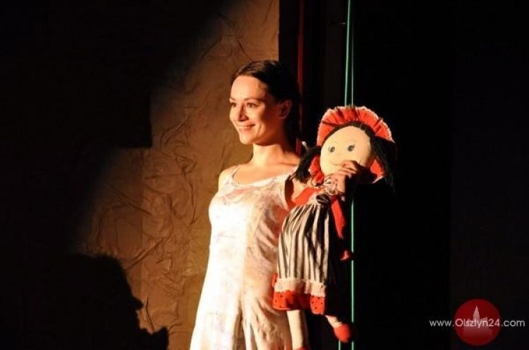 Tłumy w natarciu na Teatralny Spichlerz