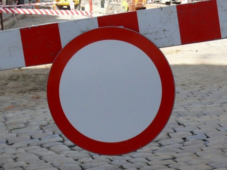 Ograniczenia w ruchu pojazdów