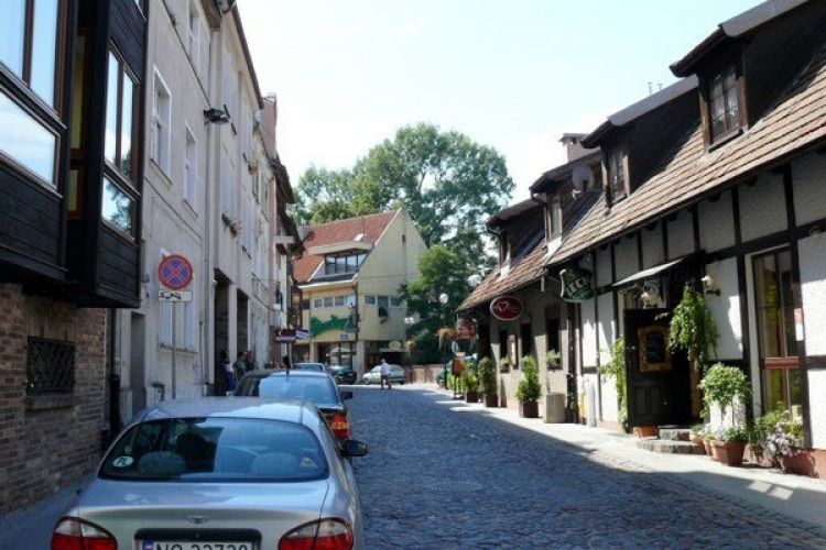 Na Starym Mieście ewolucja w kierunku rewolucji