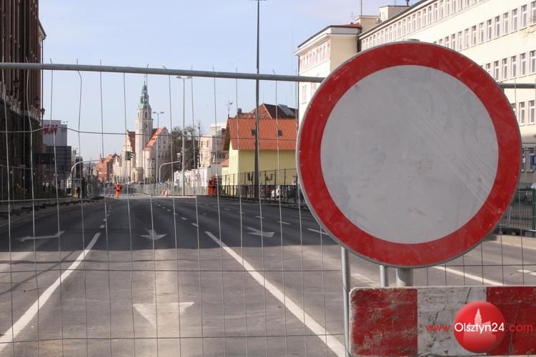 Do centrum najlepiej autobusem, rowerem lub pieszo