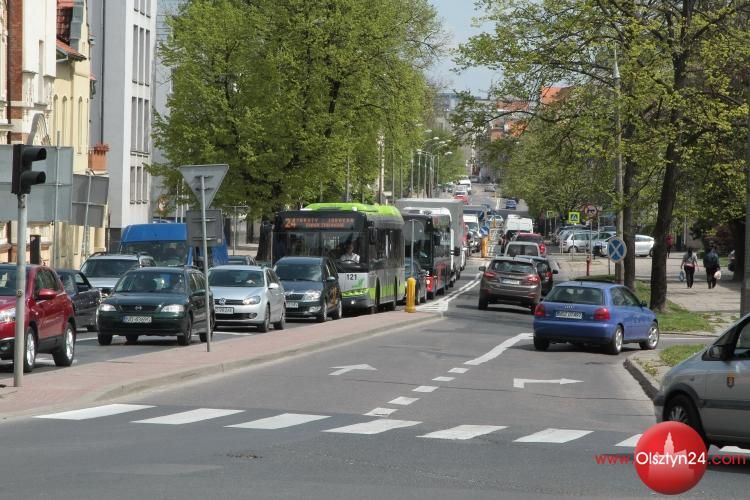 Prezydent obiecał konsultacje. I są konsultacje...