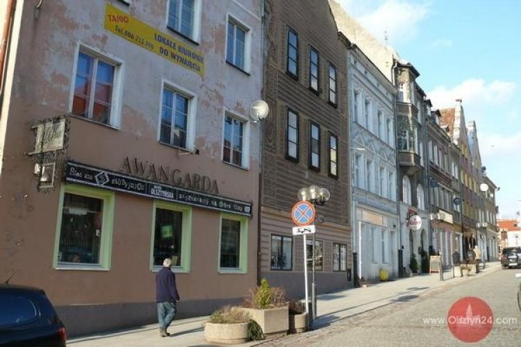 Trzy premiery w Awangardzie 2