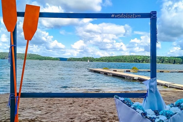 Fotograficzna pamiątka z Olsztyna z Ukielem w tle