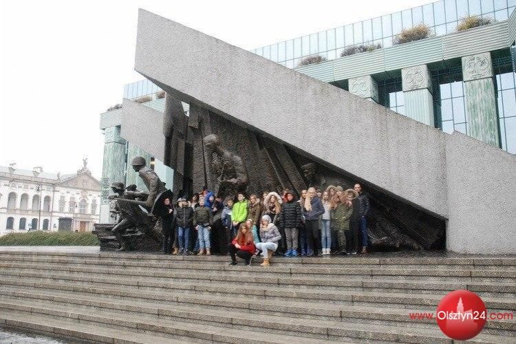 Historycznie i patriotycznie w Gimnazjum nr 13