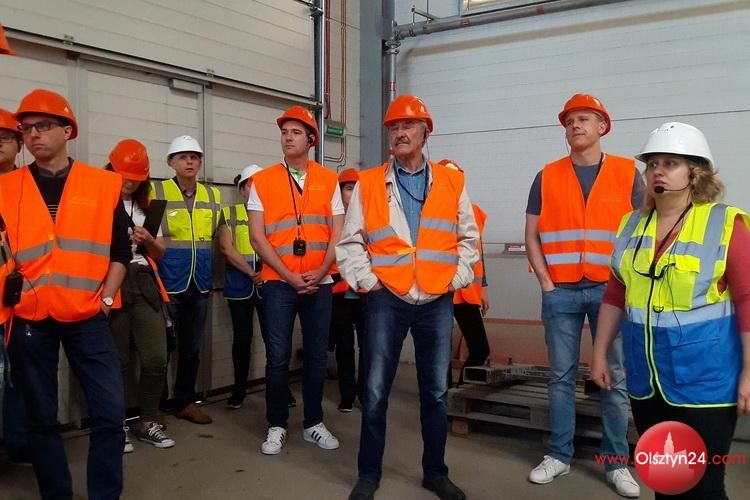 Komin jednego domu emituje do atmosfery więcej zanieczyszczeń niż wielka spalarnia śmieci!