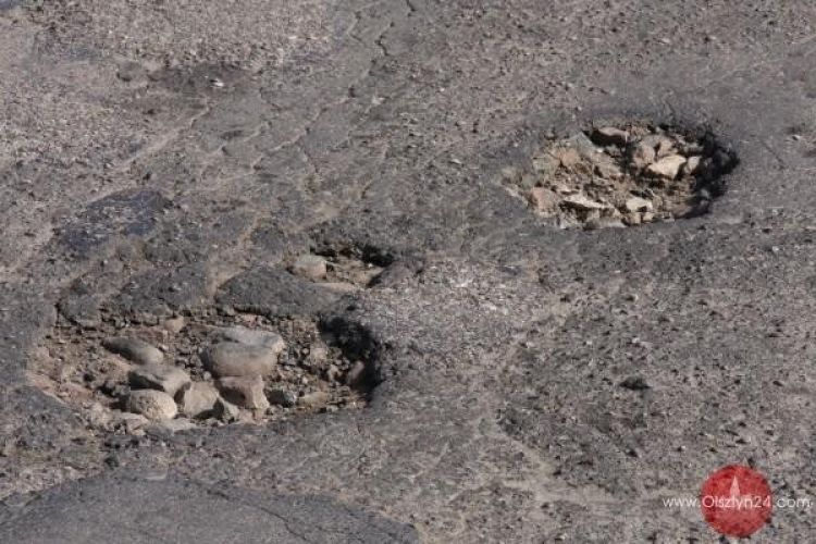 W powiecie zaczyna się wielkie łatanie dziur