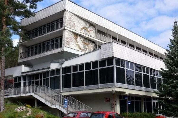 Mierki znowu idą pod młotek