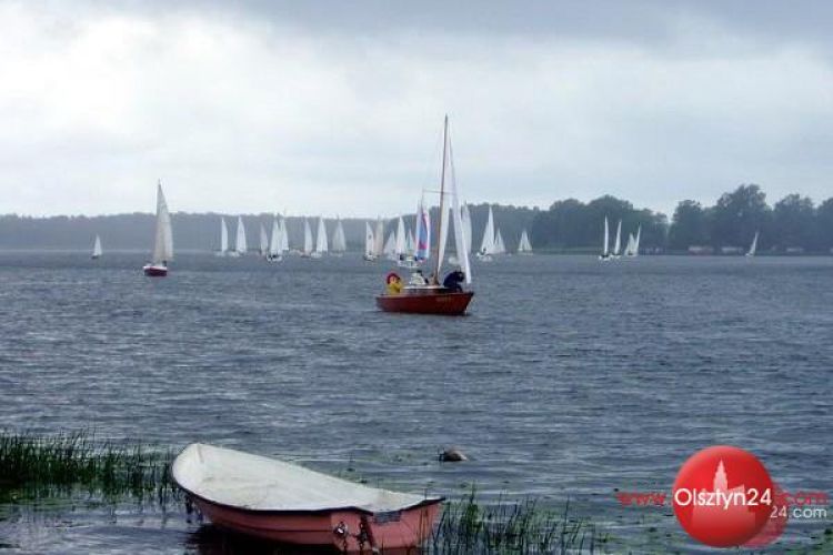 Kibice Rajdu Polski głosowali na Mazury w e-Busie