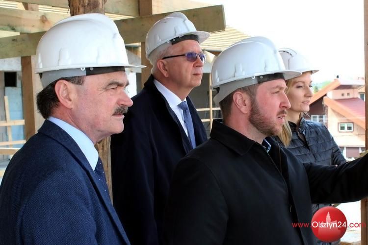 Obserwatorium astronomiczne w dywickiej szkole 