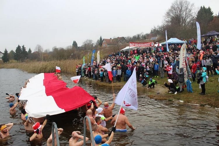 W Dywitach radosne i aktywne świętowanie Niepodległej!