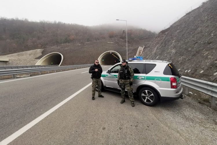 Funkcjonariusze SG powrócili z Macedonii