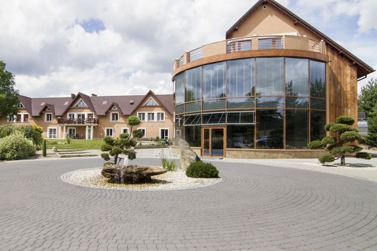 Luksusowy wypoczynek nad jeziorem - Poznaj Hotel Pory Roku na Mazurach