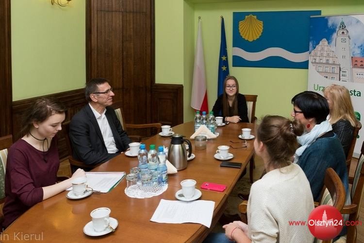 Gimnazjalistki z Piątki na spotkaniu z prezydentem Olsztyna