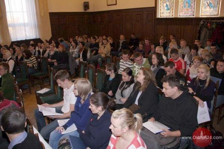 Przymiarki do Karty Równości