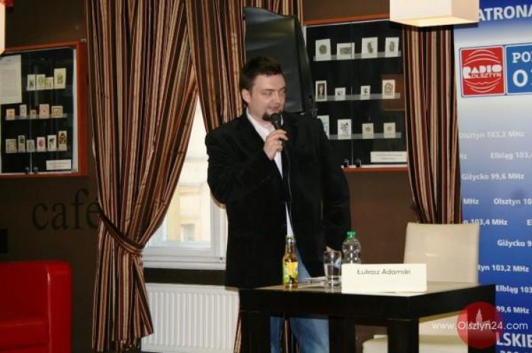 Debata o równości szans