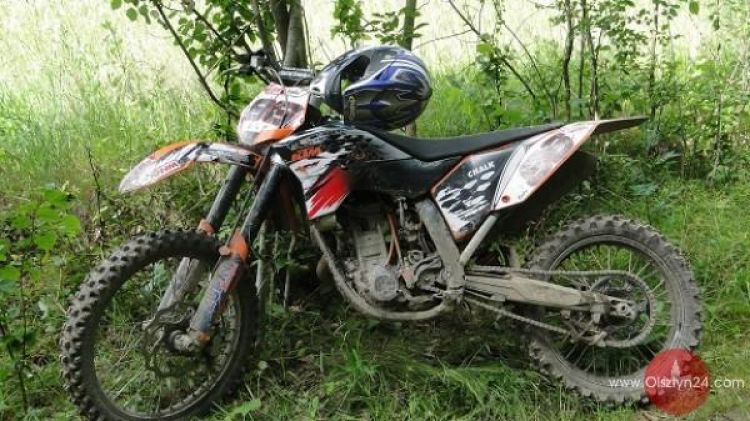 Las to nie tor motocrossowy