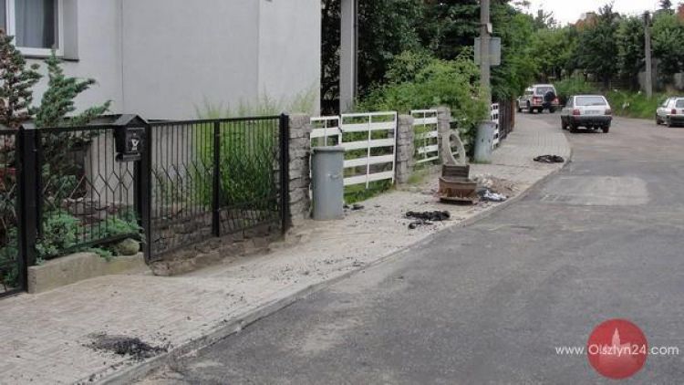 Kto posprząta po drogowcach?