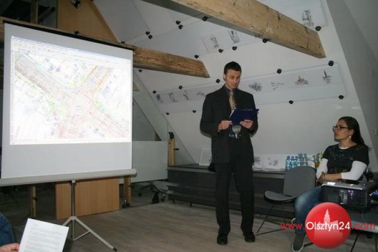 Społecznicy walczą o zachowanie drzew na skrzyżowaniu