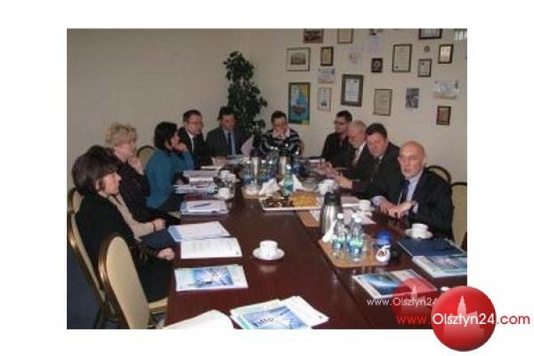 Powiat przeciwdziała cyfrowemu wykluczeniu