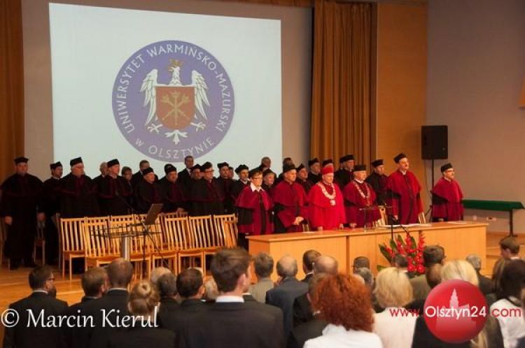 Kandydaci na inżynierów rozpoczęli walkę o dyplomy