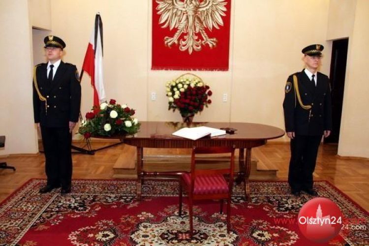 Księga kondolencyjna wyłożona w Urzędzie Stanu Cywilnego