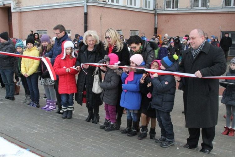 Szkolna Strefa Aktywności Ruchowej na Mikołajki
