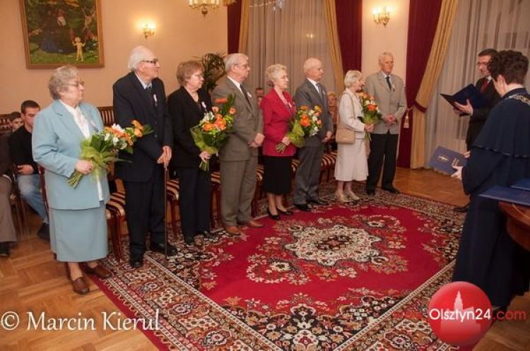 Diamentowi i złoci jubilaci w olsztyńskim USC