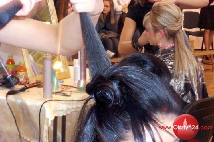 „Fachowo” ułożą włosy!