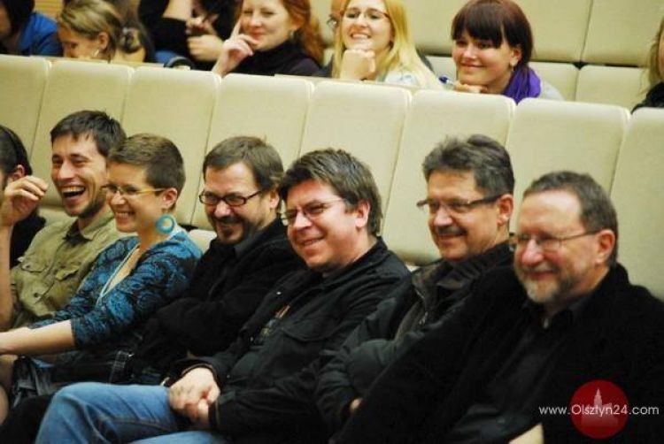 W książkach jest zachęta do refleksji