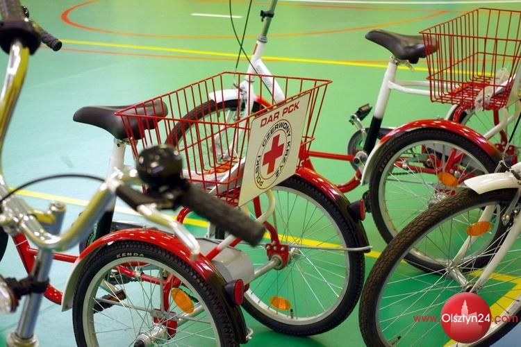 Niepełnosprawni dostali rowery 