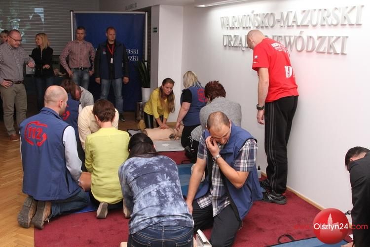 Olsztynianie bili rekord w jednoczesnym prowadzeniu resuscytacji