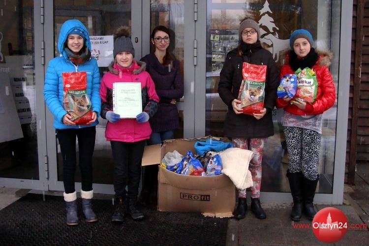 Gimnazjaliści wsparli olsztyńskie Schronisko dla Zwierząt