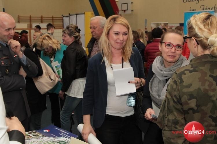 Olsztyńska Szkoła Wyższa zorganizowała doroczną giełdę pracy