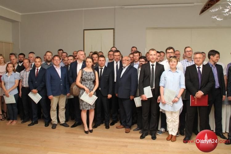 Ponad stu inżynierów zdobyło uprawnienia budowlane