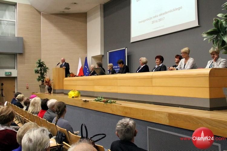 Warmińsko-Mazurski Uniwersytet Trzeciego Wieku wszedł w 22. rok działalności