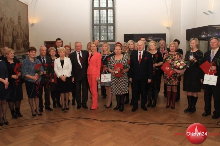 Marszałek  województwa  wyróżnił  pracowników  pomocy społecznej