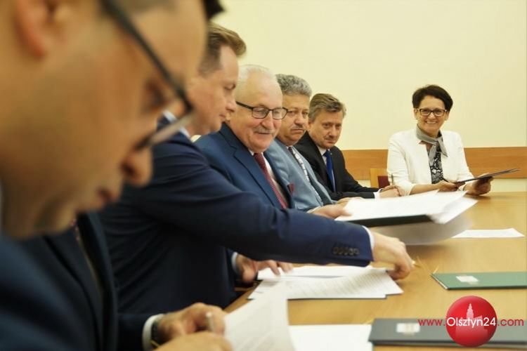 Trwa naprawa drogi wojewódzkiej nr 538