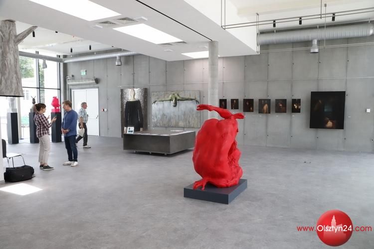 Olsztyński „Plastyk” udostępnił swój salon wystawowy szerokiej publiczności