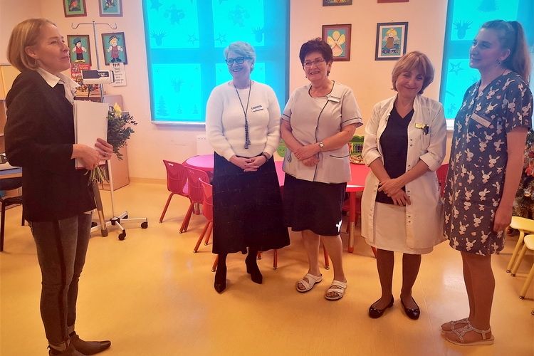 Babcia pacjenta podarowała szpitalowi dziecięcemu w Olsztynie sprzęt medyczny!