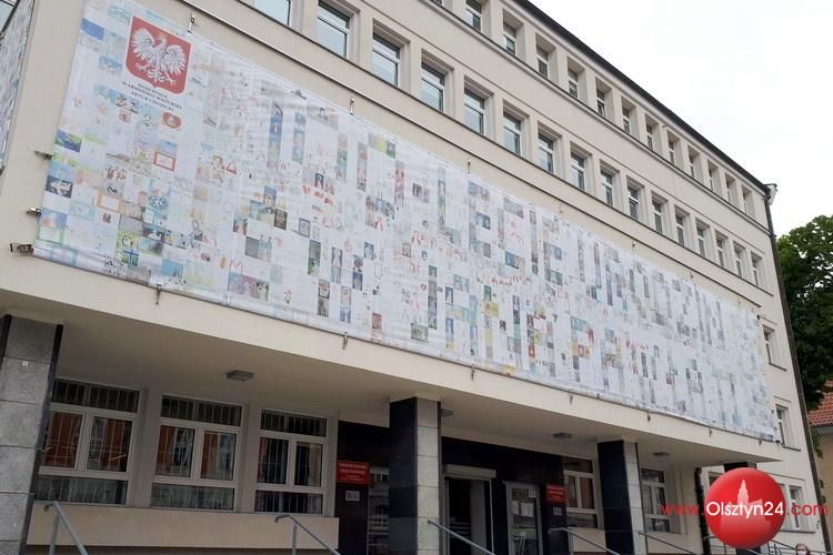 Wielki baner na 100. rocznicę urodzin Karola Wojtyły
