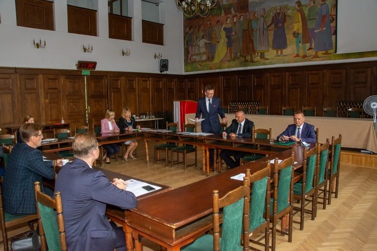 Obradowało Stowarzyszenie „Szesnastka”